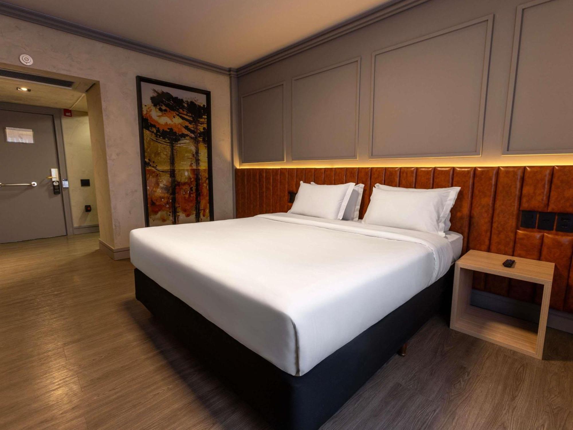 Adapted Premium Deluxe Double Room,1722918759:JPEG