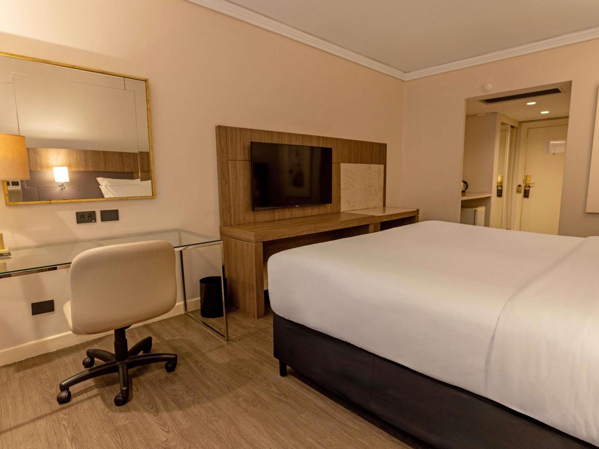 Superior Apartment with Queen Bed,1742675297:JPEG