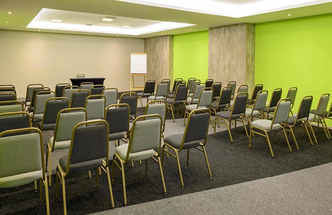 ibis Styles Curitiba Centro Civico-1