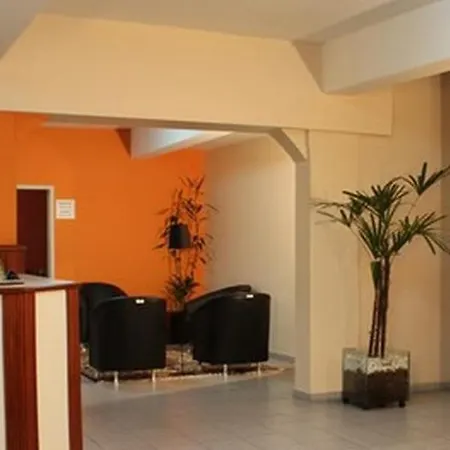 Euro Hotel-3