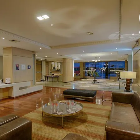 Hotel Victoria Villa Curitiba by Nacional Inn-2