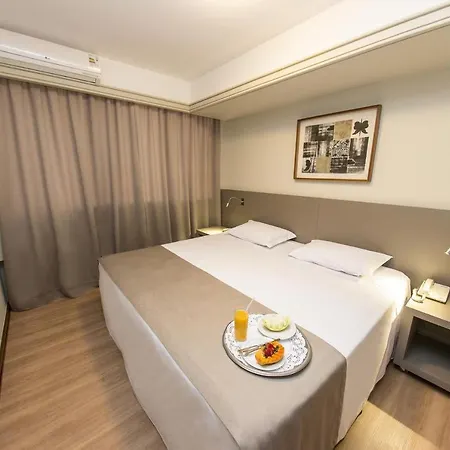 Alta Reggia Plaza Hotel-3